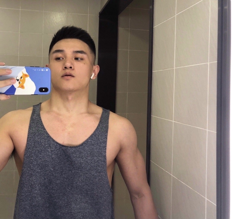 李文亮的第一张照片--嘉义残疾人相亲网