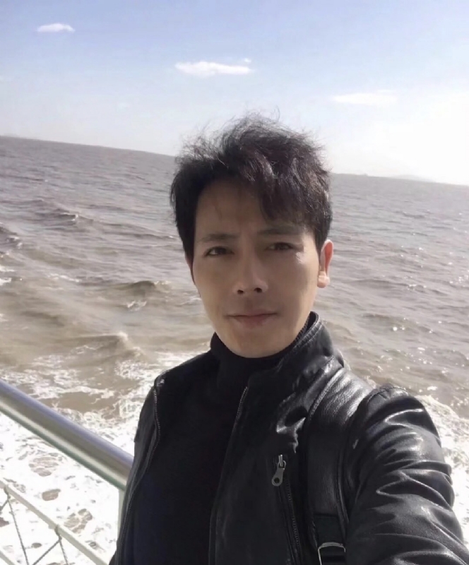 疯狂的小鱼的第一张照片--嘉义残疾人相亲网